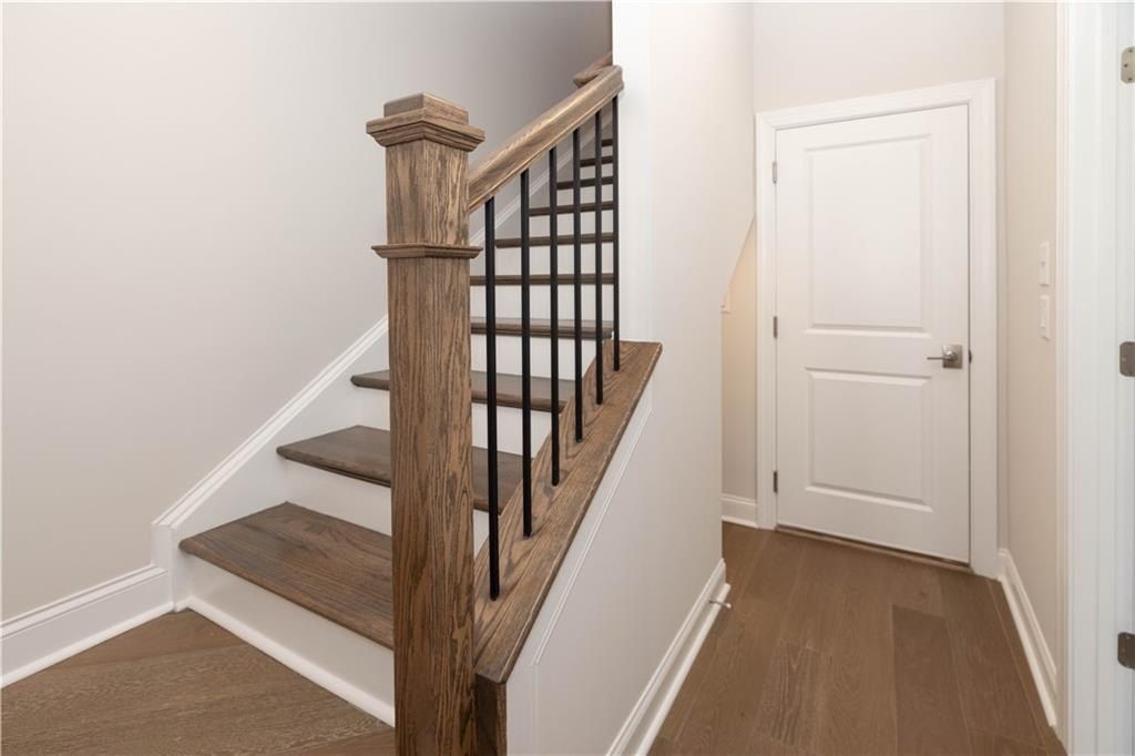 210 Midnight Oak Run Unit 3. Alpharetta, GA 30009