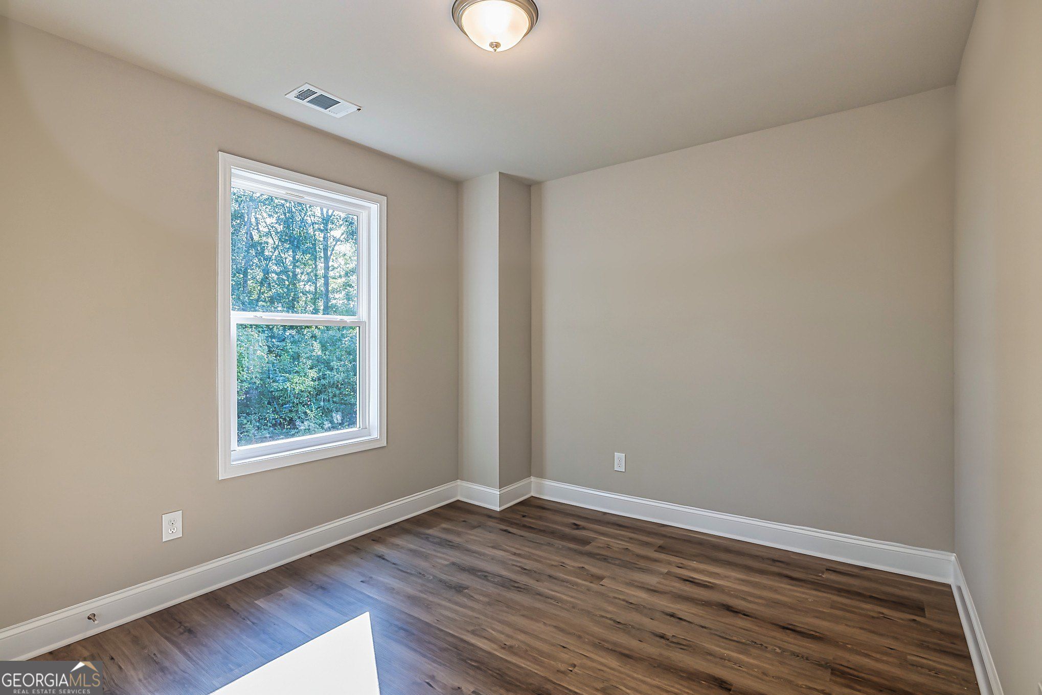 407 Barnetts Bridge Road. Jackson, GA 30233