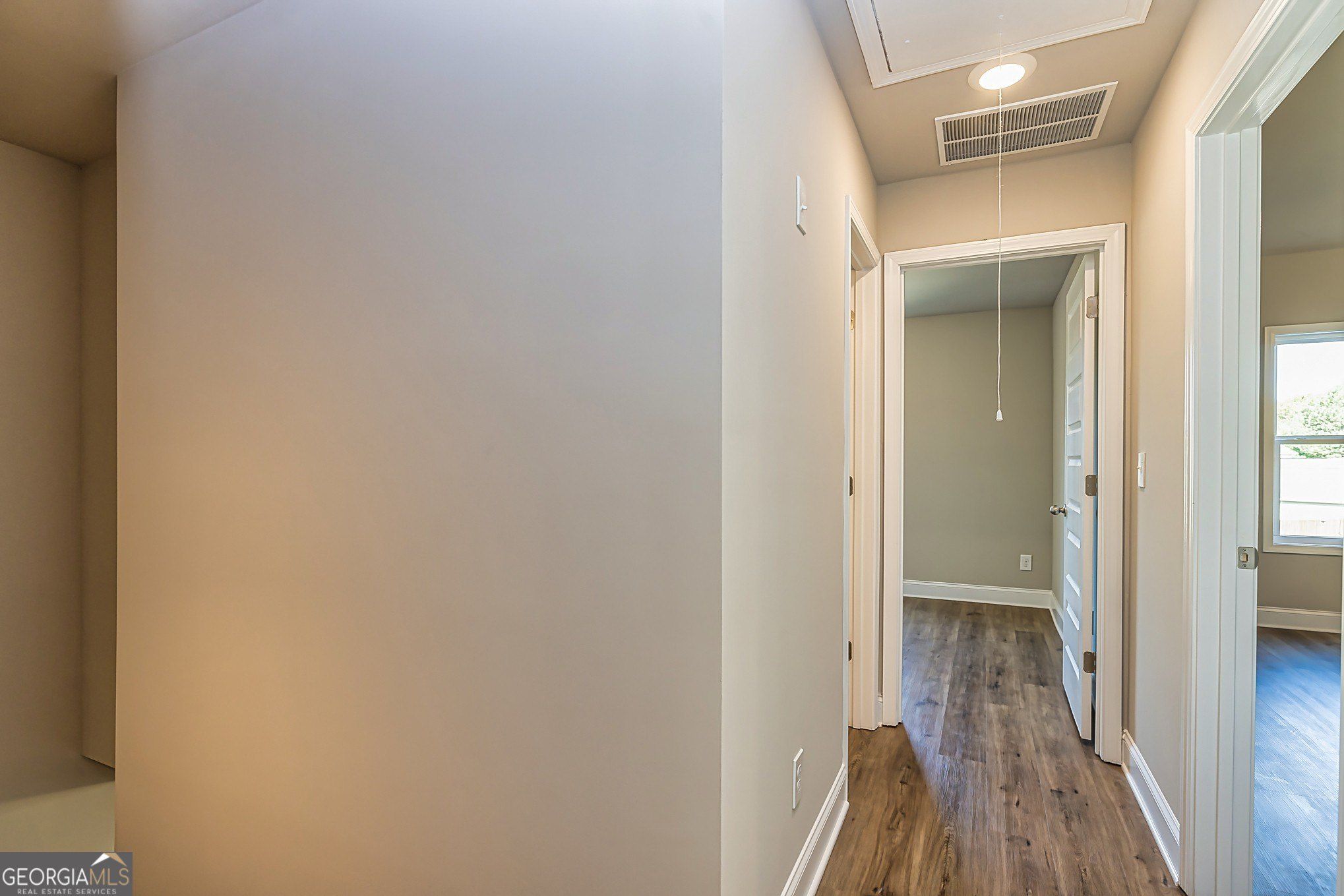 407 Barnetts Bridge Road. Jackson, GA 30233