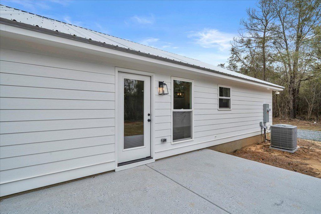 27 Bluegill Rd. Vienna, GA 31092