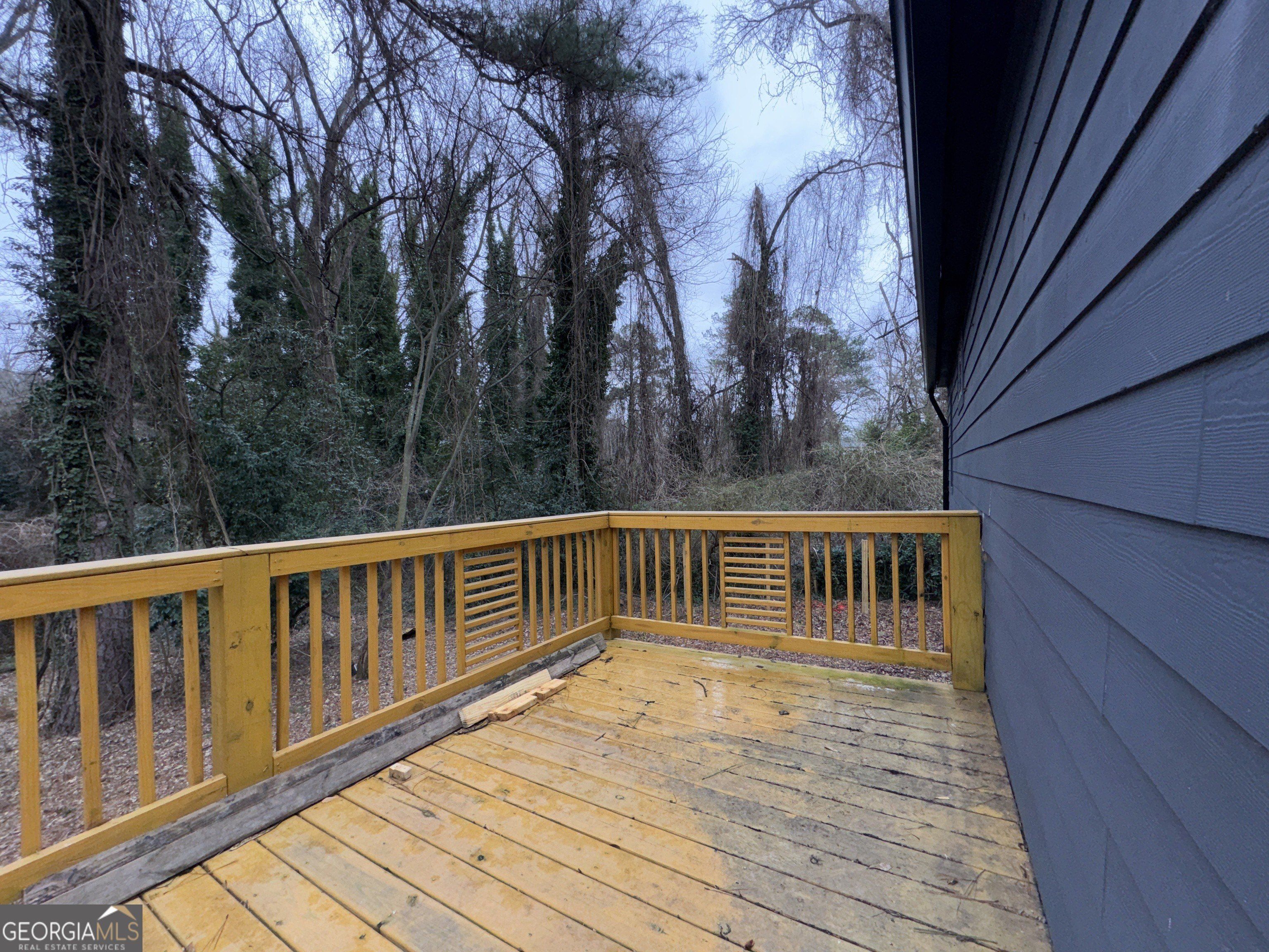 2005 Arlington Circle Nw. Atlanta, GA 30318