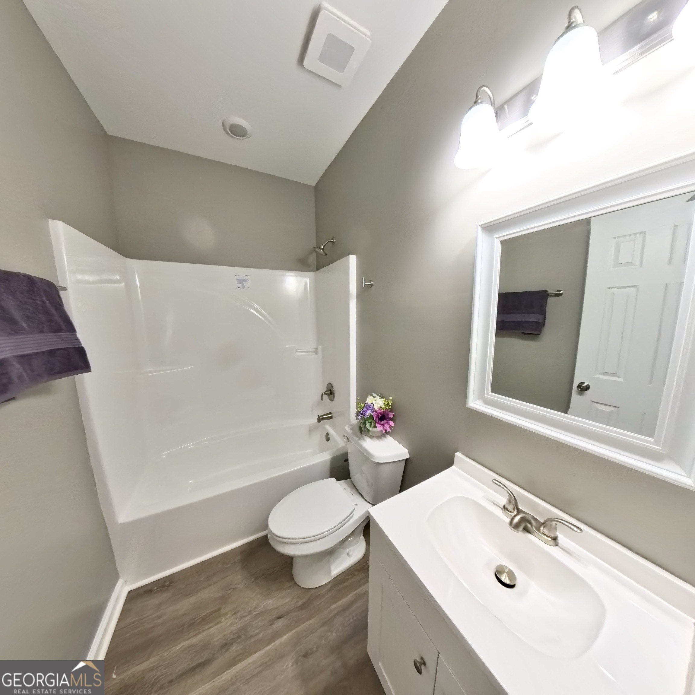 1975 Hollis Street. Athens, GA 30605