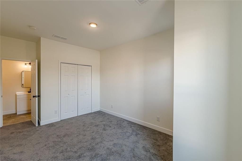 4011 Redan Road Unit 10. Stone Mountain, GA 30083