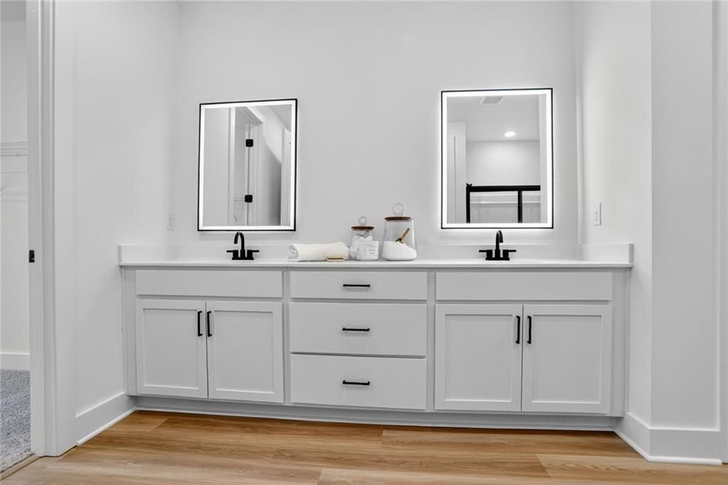 3230 Cyrus Creek Drive Unit 21. Kennesaw, GA 30152