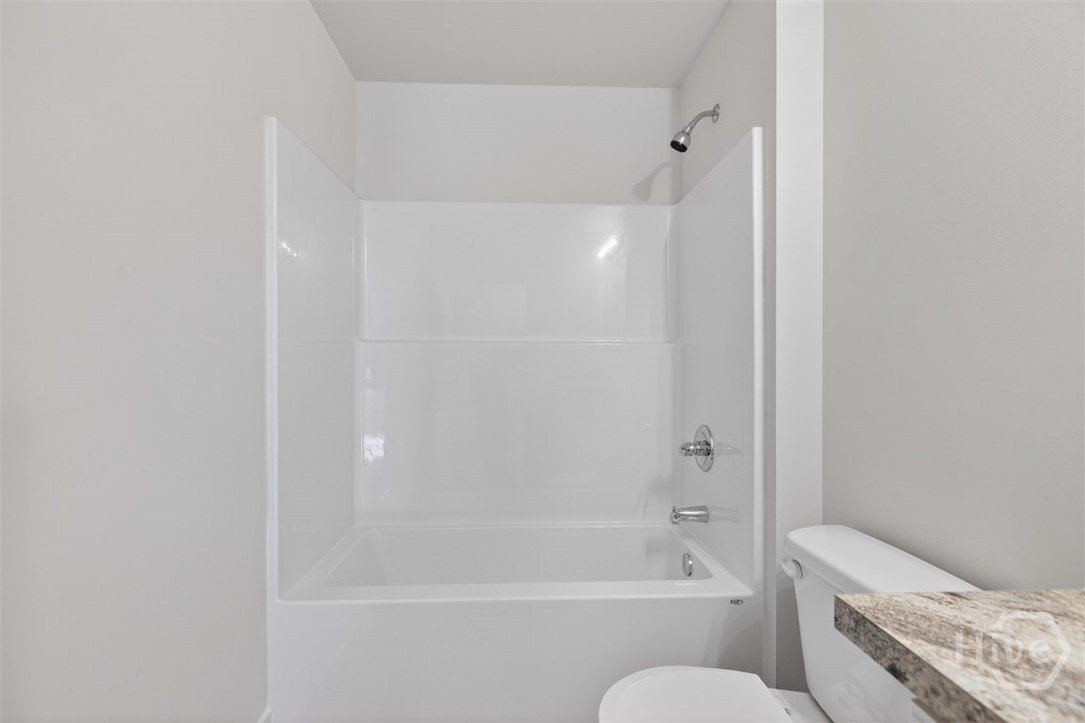 110 Chad Walk Unit 56. Statham, GA 30666