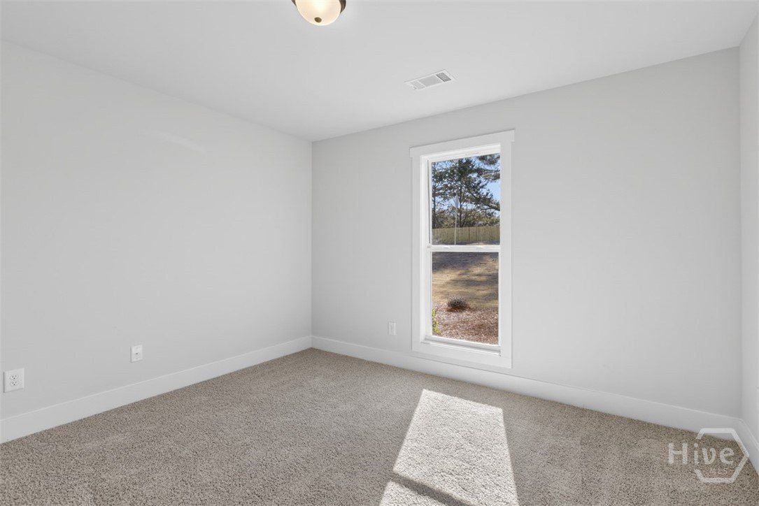 226 Airport Road Unit 10. Royston, GA 30662