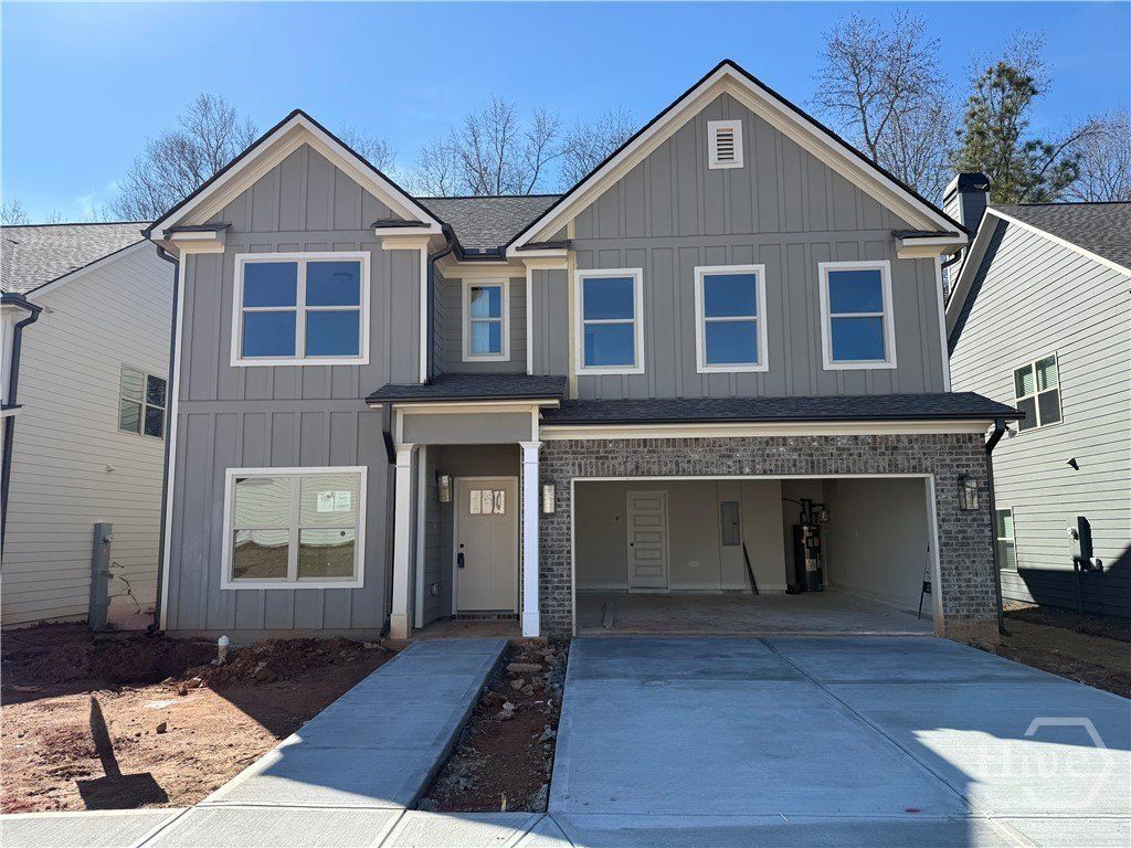 604 Creek Pointe Drive. Athens, GA 30606