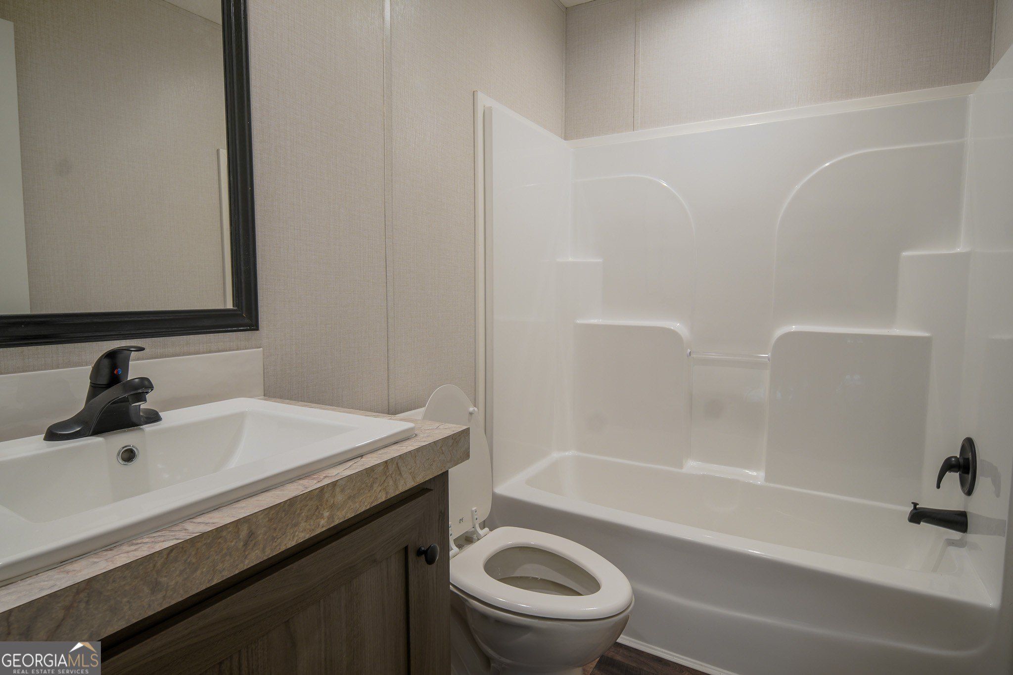 1501 Launius Road. Good Hope, GA 30641