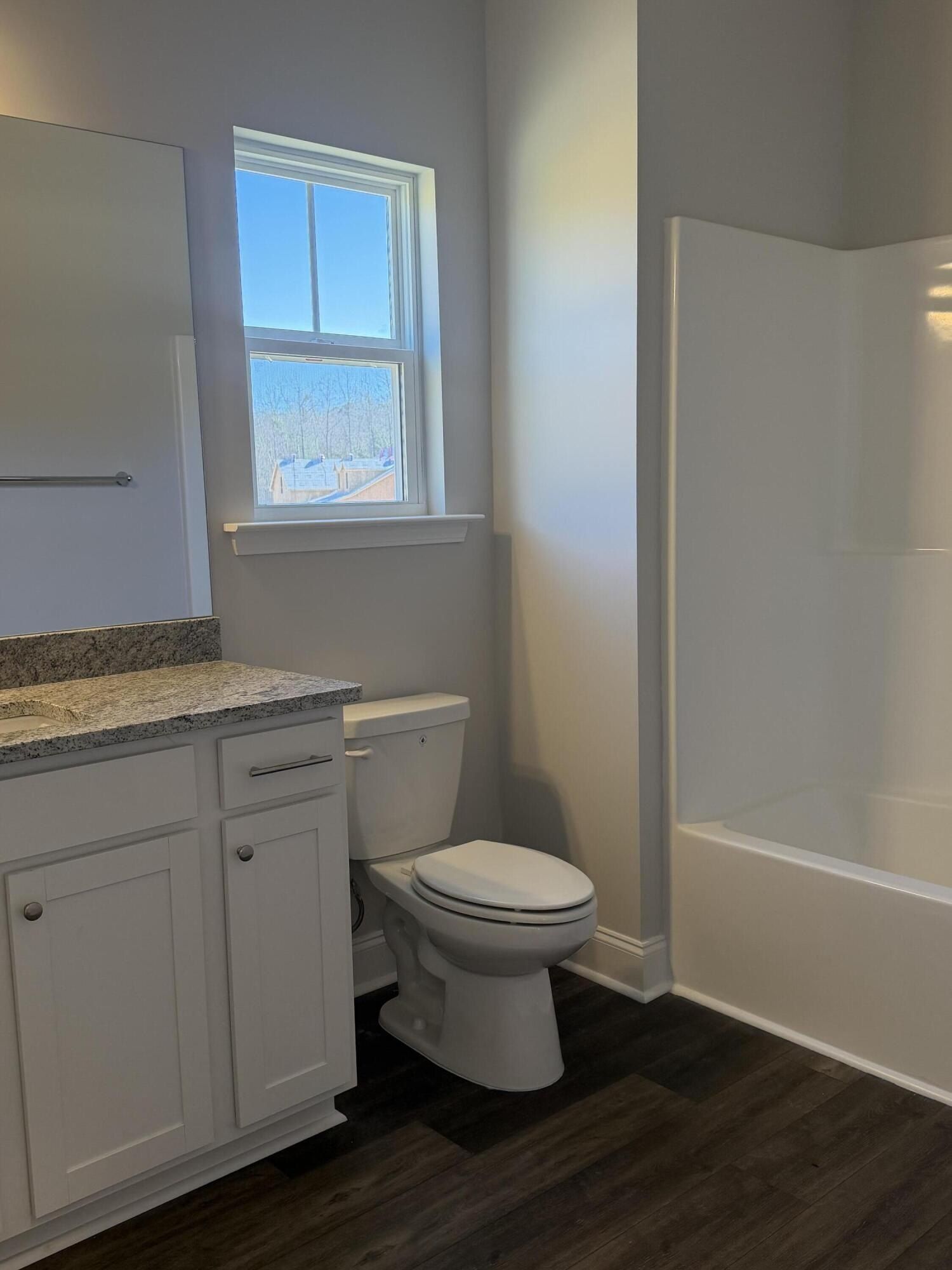 1302 Elias Station. Thomson, GA 30824