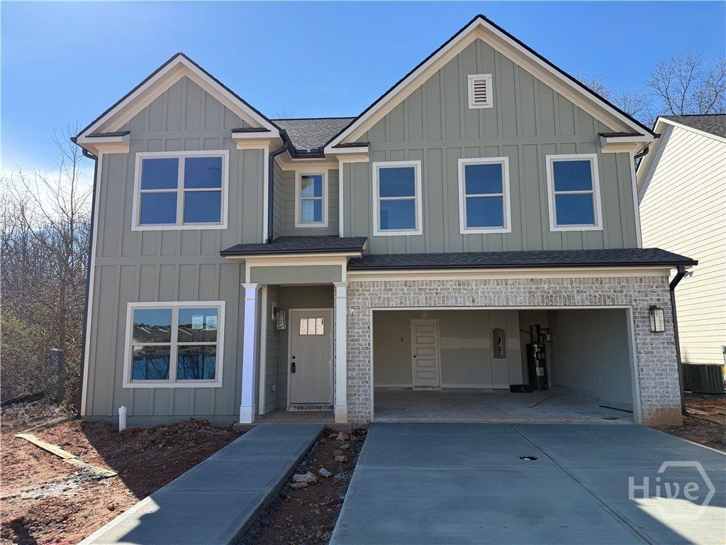 596 Creek Pointe Drive. Athens, GA 30606