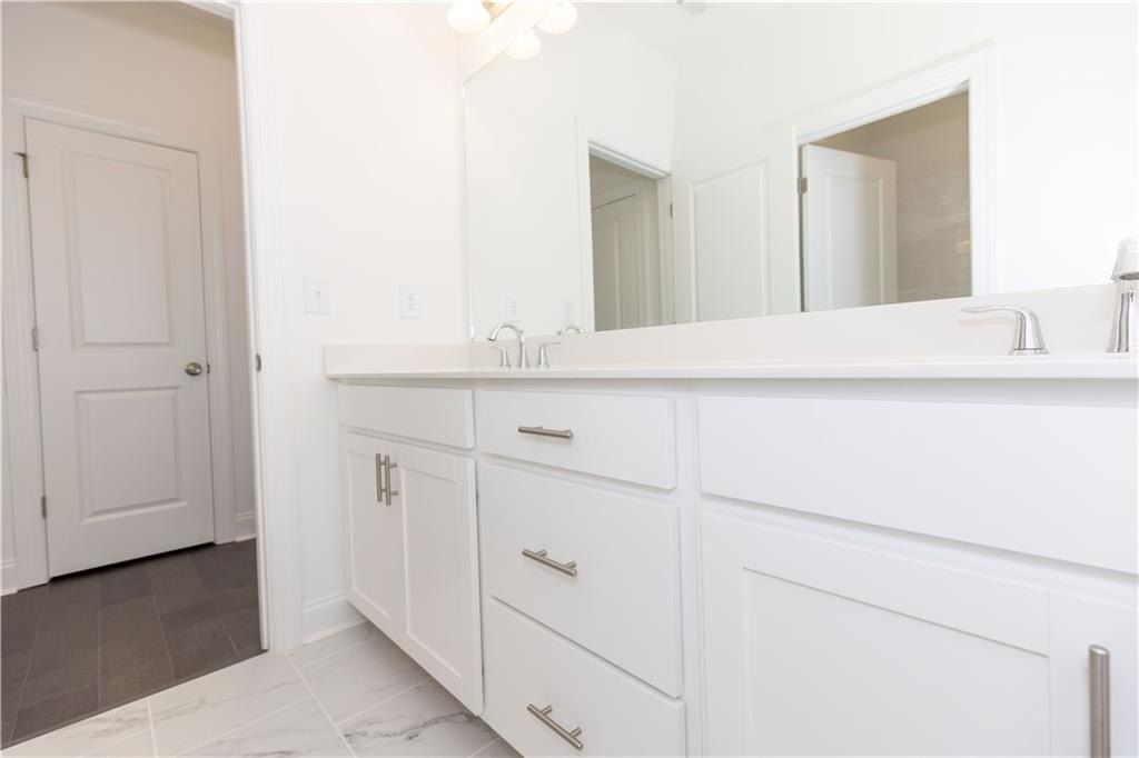 4302 Burton Bend Way Unit 152. Buford, GA 30518