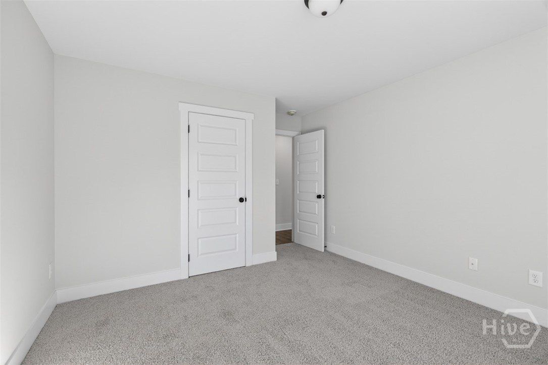 154 Airport Road Unit 13. Royston, GA 30662