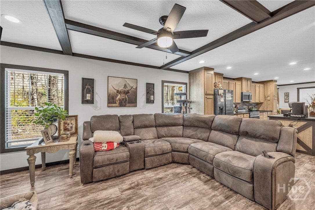 163 M T Trail. Commerce, GA 30530