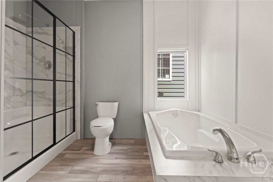 678 W 3Rd Street. Springfield, GA 31329