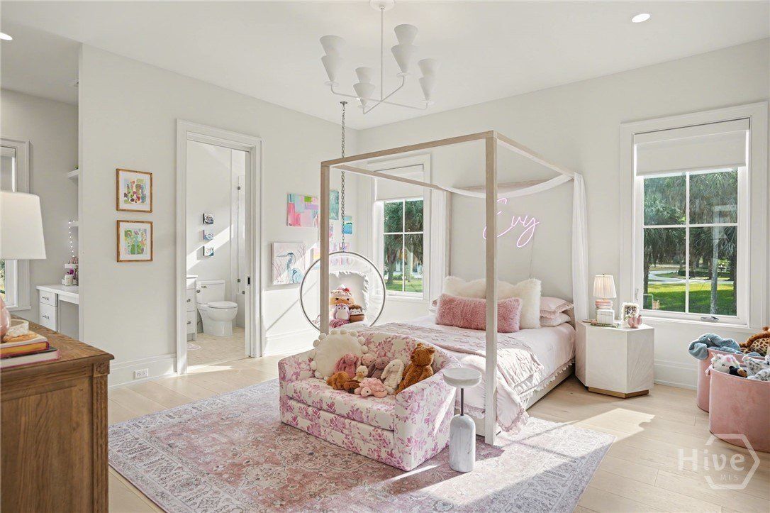 26 Modena Island Drive. Savannah, GA 31411