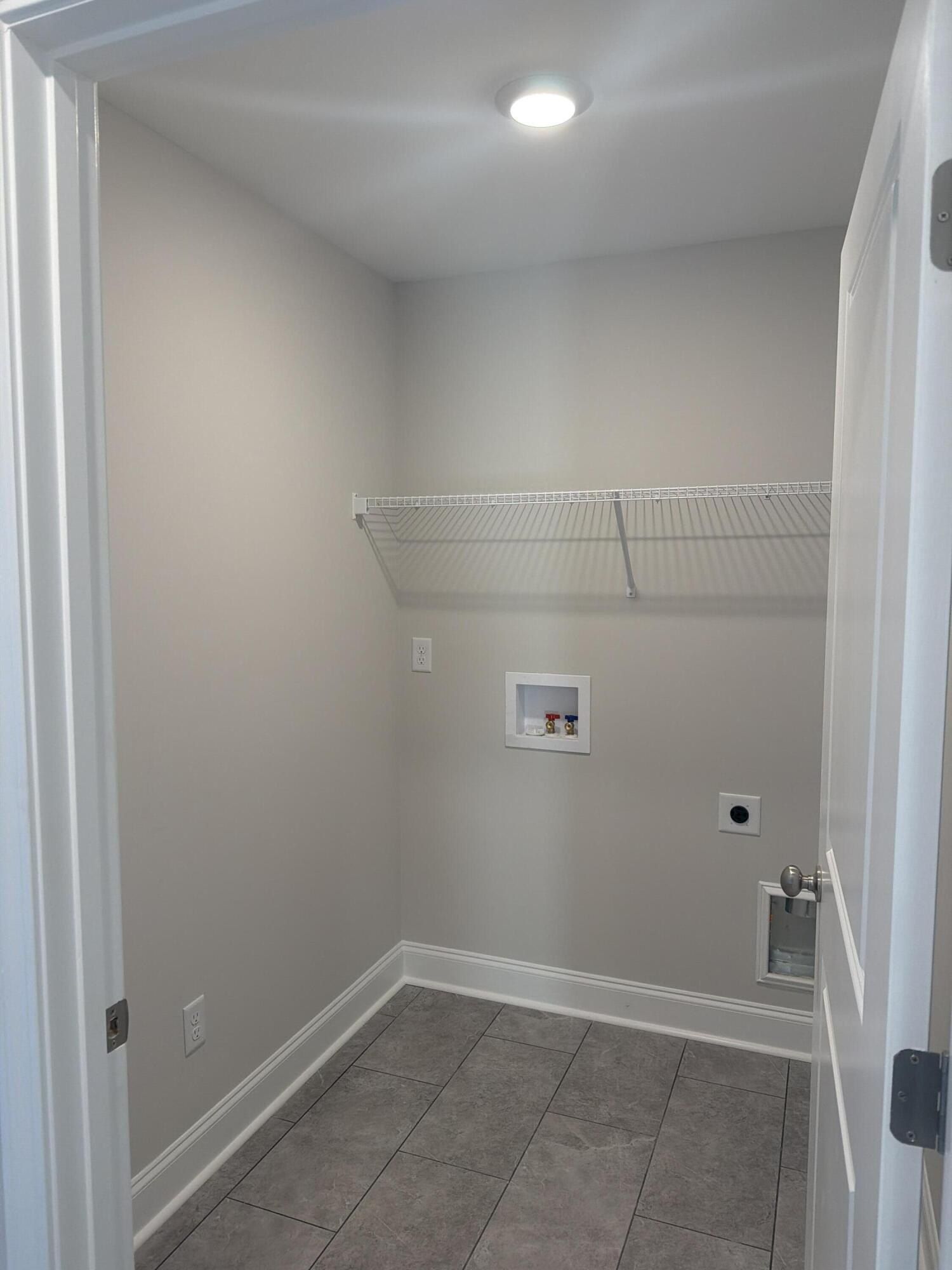 1411 Elias Station. Thomson, GA 30824