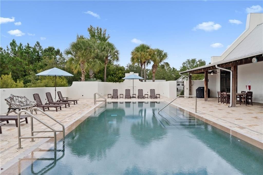 295 Bottlebrush Walk. Brunswick, GA 31525