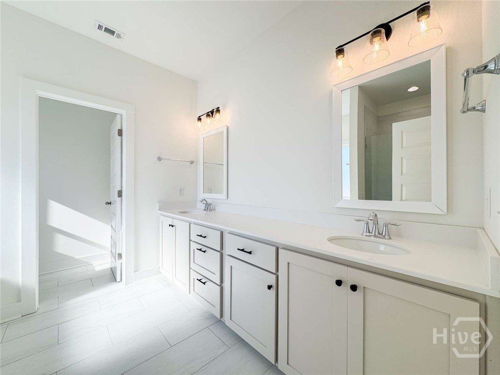 1123 Stone Court. Midway, GA 31320