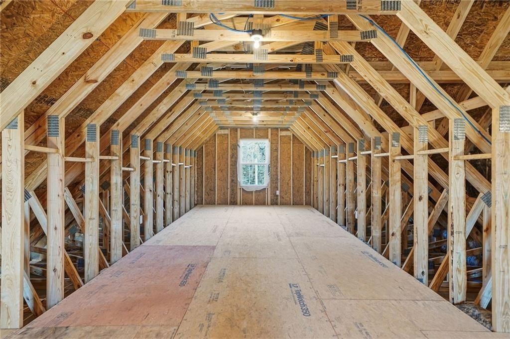 171 Bluff Creek Lane. Ball Ground, GA 30107