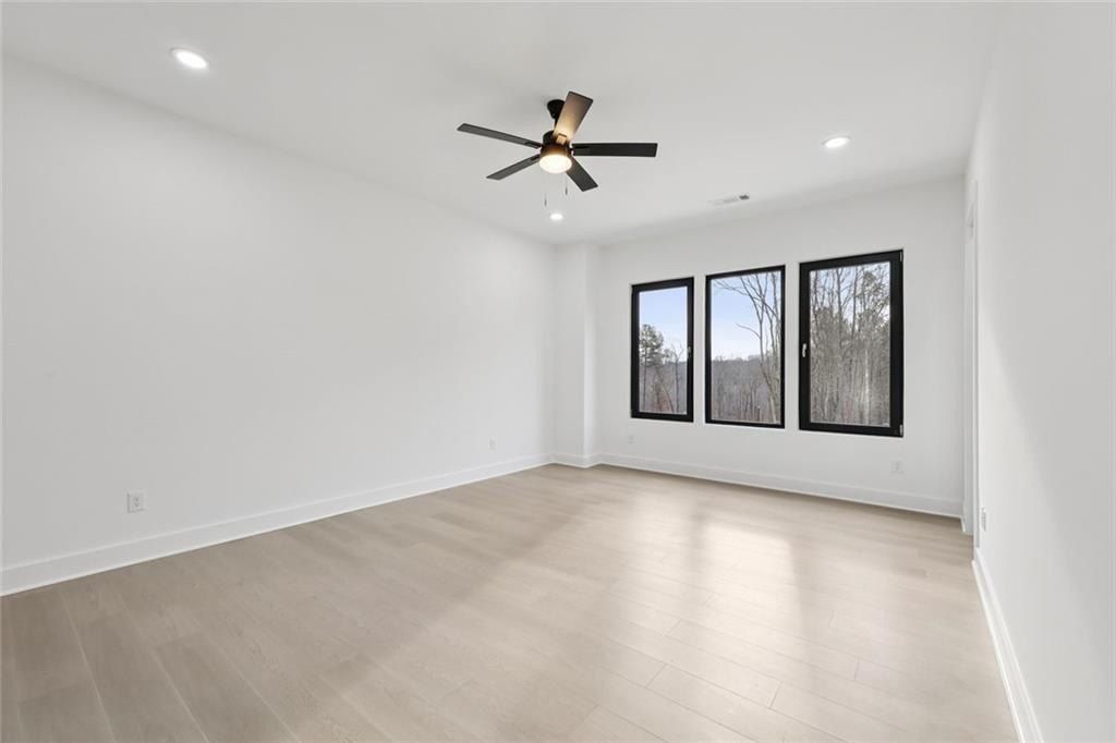 21 Rocky Ridge Way. Auburn, GA 30011