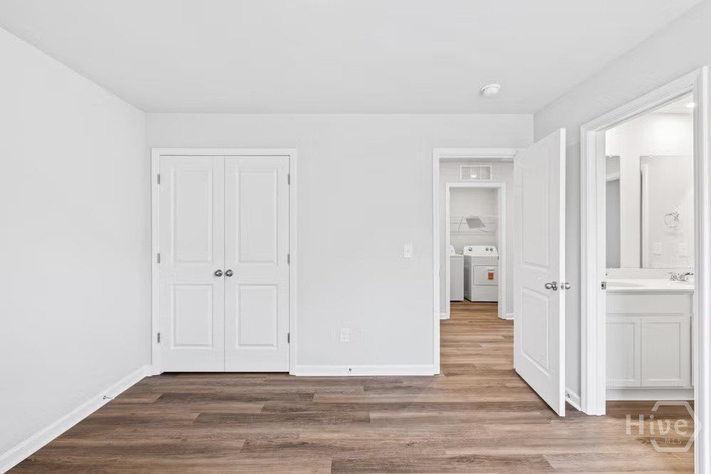 243 Green Meadow Drive. Bloomingdale, GA 31302