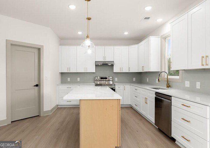 403 Magnolia Avenue. Jefferson, GA 30549