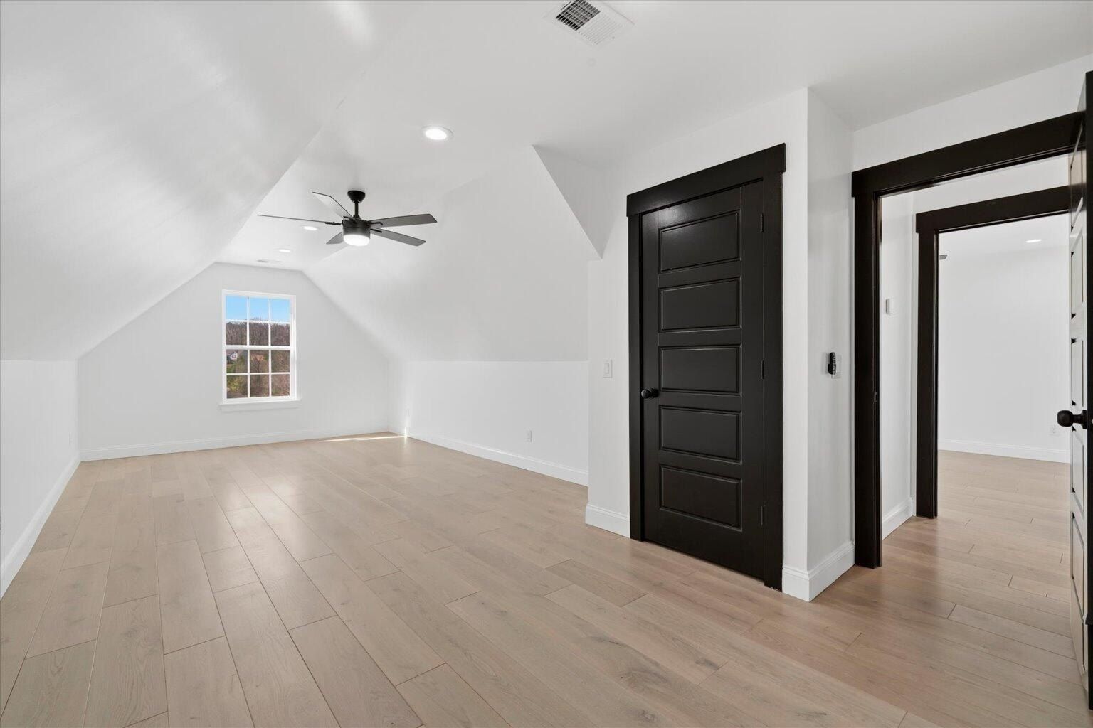 2003 Ashley Lane. Dalton, GA 30721