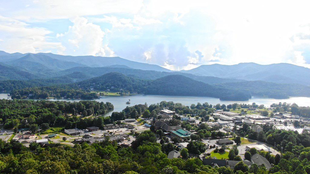 Lot 3 Whiskey Mountain Estates. Hiawassee, GA 30546