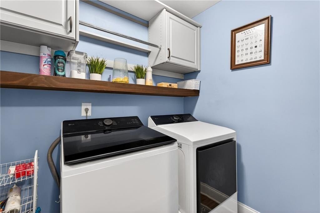 829 Riverwalk Manor Drive. Dallas, GA 30132