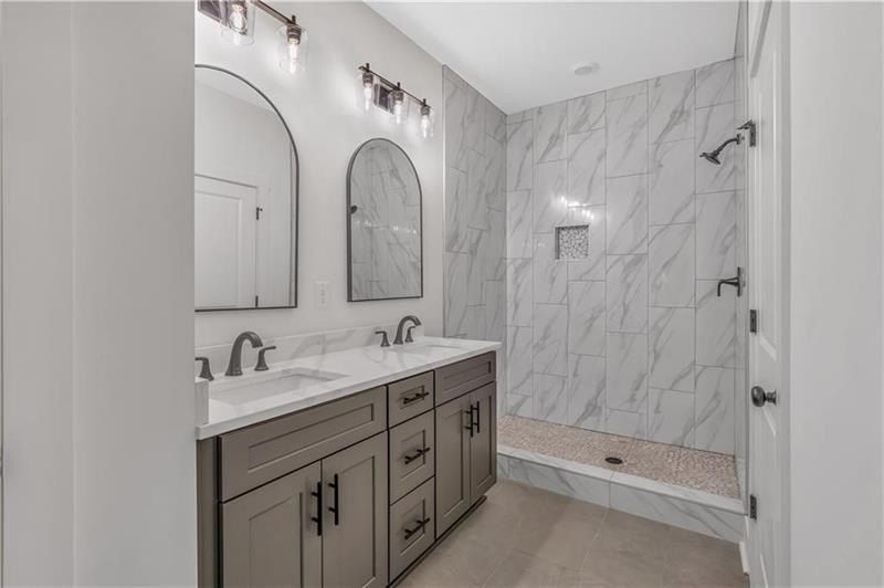 141 Old Alabama Road. Emerson, GA 30137