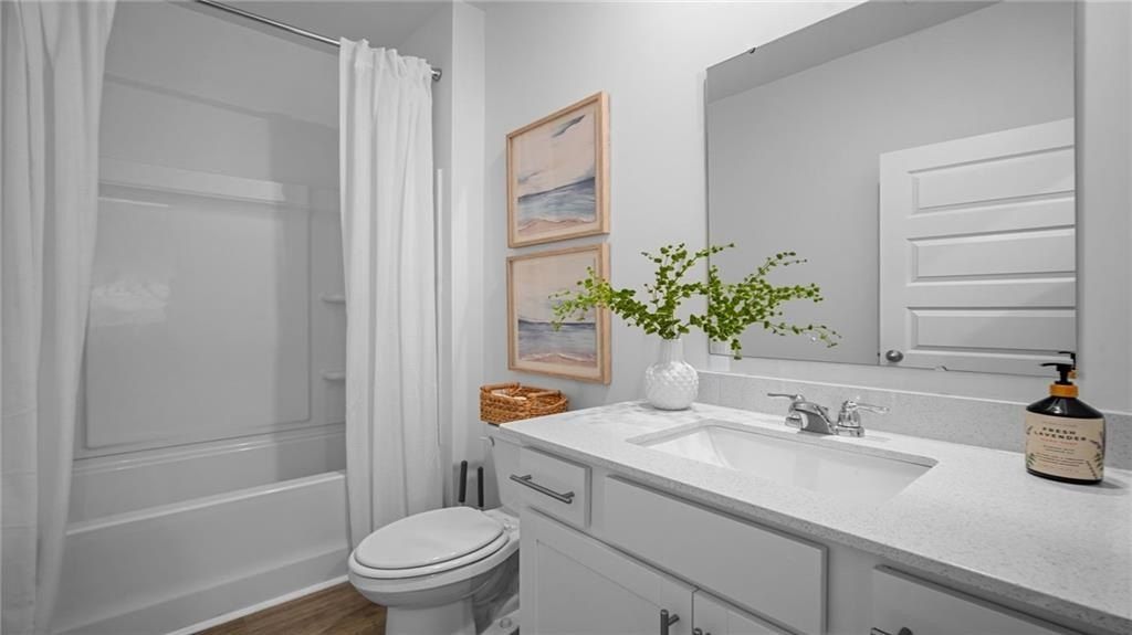 1077 Lakes Blvd. Brunswick, GA 31525