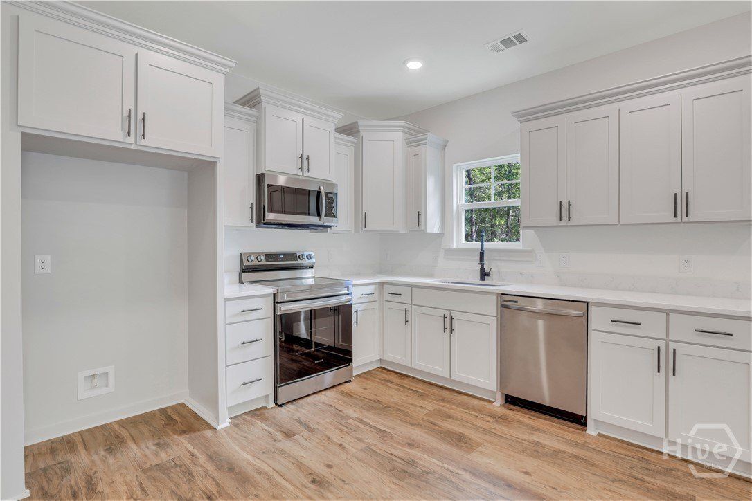 733 W Ninth Street. Rincon, GA 31326