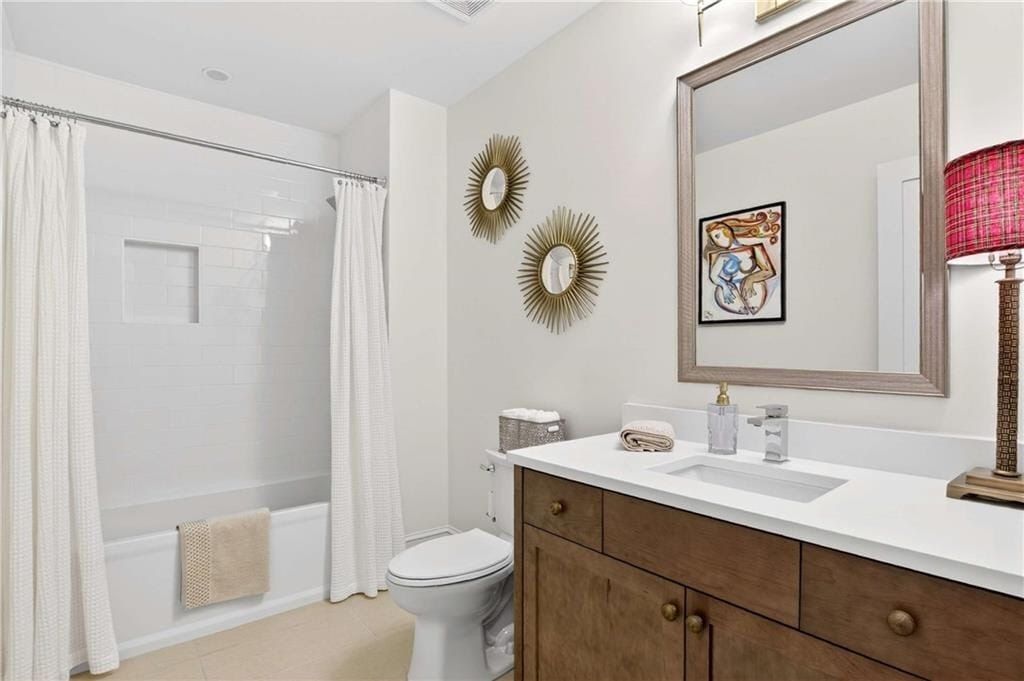 1072 Green Street. Roswell, GA 30075