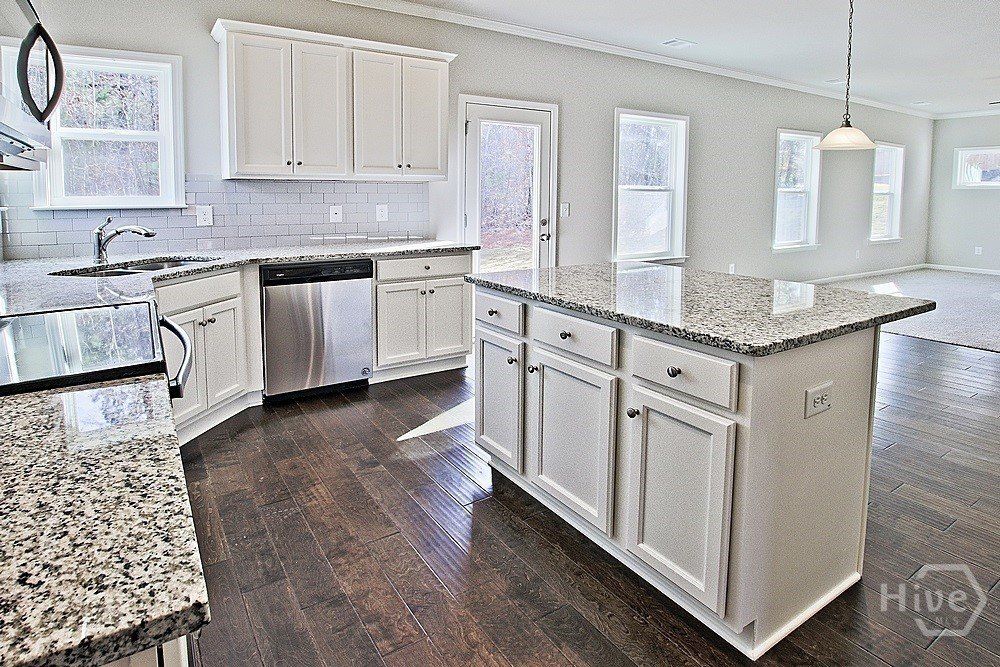 244 Water Oak Way. Crawford, GA 30630