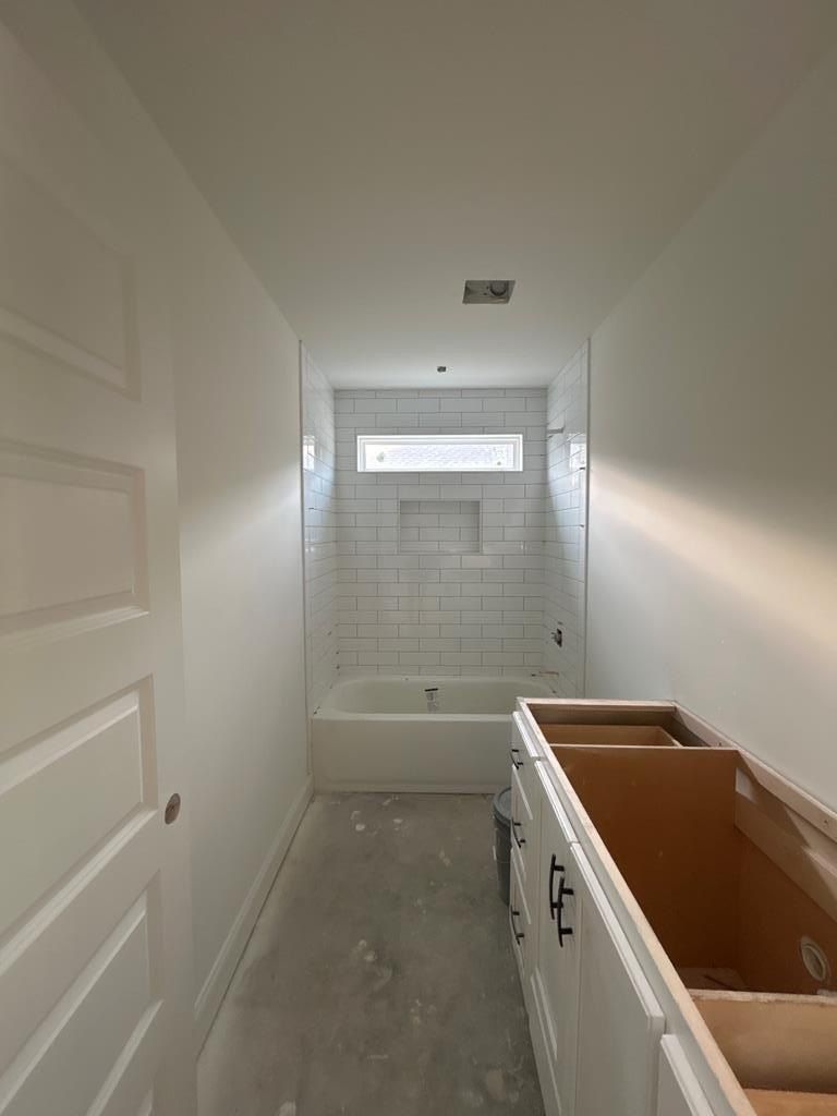 338 Barry Field. Hahira, GA 31632