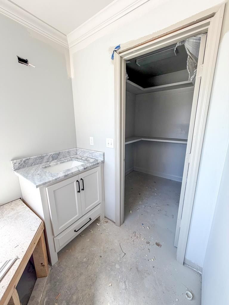 6416 Lake Alapaha Blvd. Naylor, GA 31641