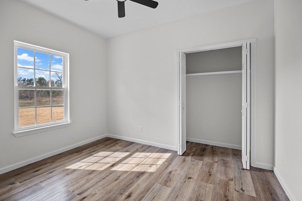 96 Beech Rd. Hazlehurst, GA 31539