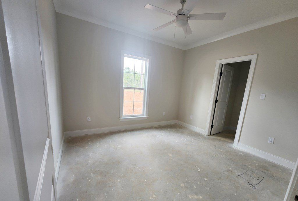 325 Willow Oak Loop. Leesburg, GA 31763