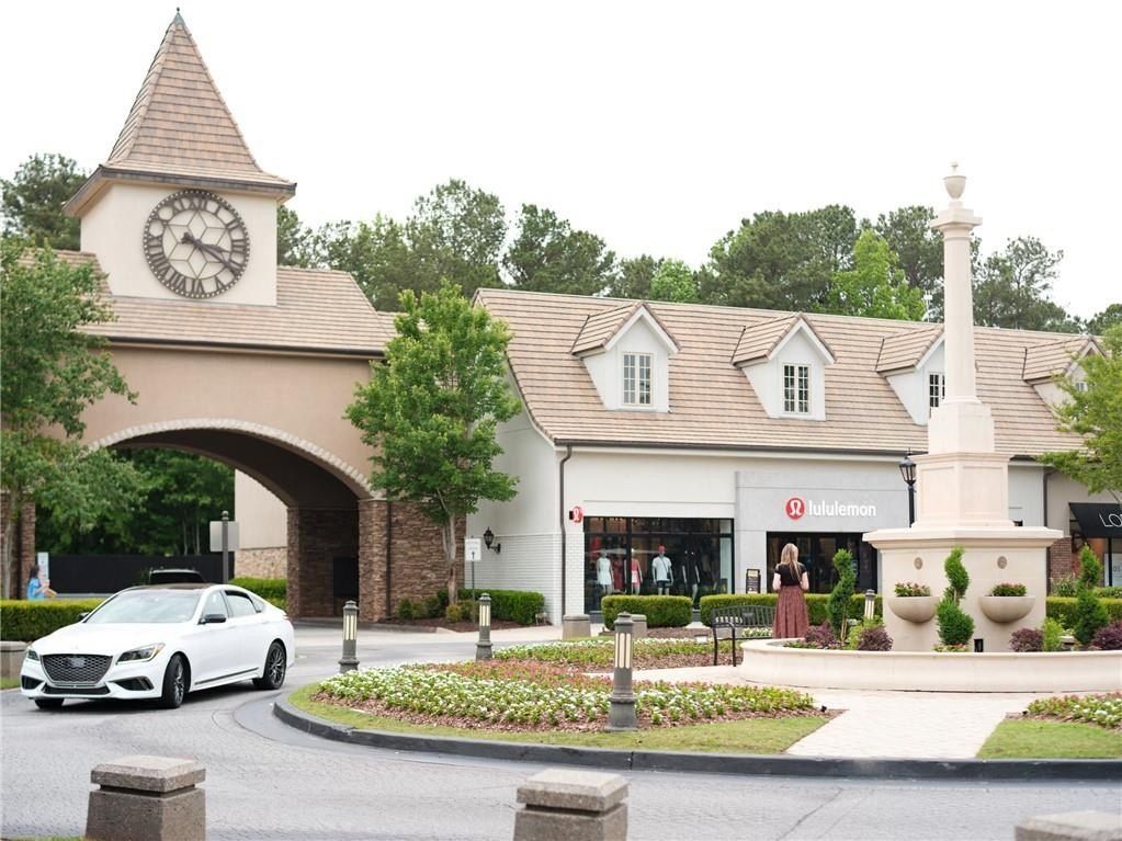 5038 Shirley Oaks Drive Unit 281. Peachtree Corners, GA 30092