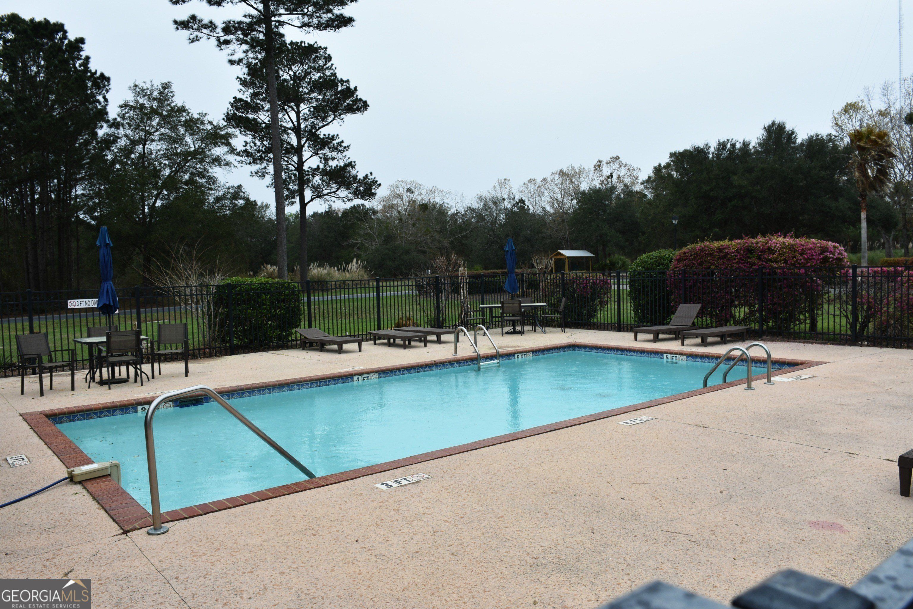 749 Mayflower Road Ne. Townsend, GA 31331