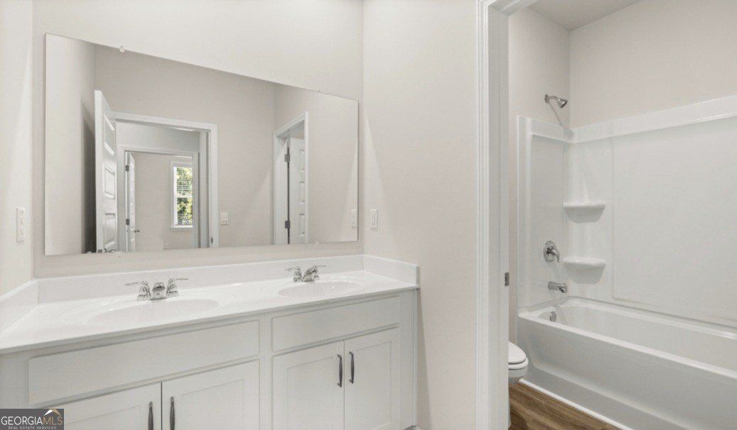 801 Pelham Way. Locust Grove, GA 30248