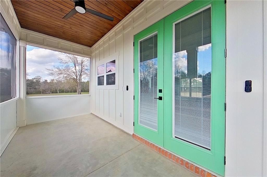 1002 Azalea Drive. Hoboken, GA 31542