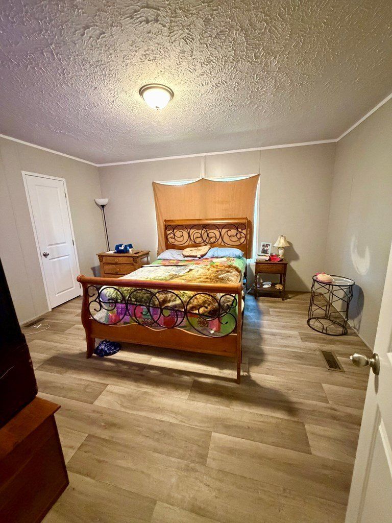 120 Forest Valley Dr Sw. Gordon, GA 31031