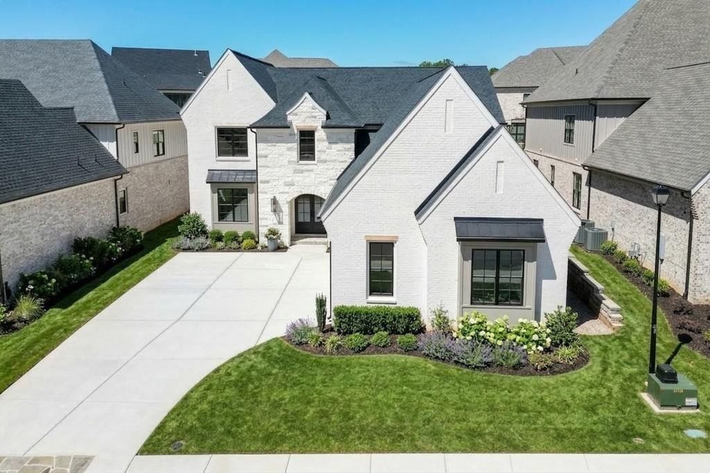 2457 Rock Maple Drive. Braselton, GA 30517