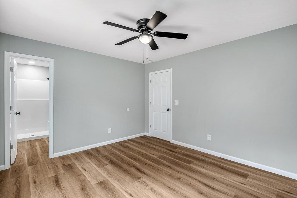 1628 Waring Road. Dalton, GA 30721