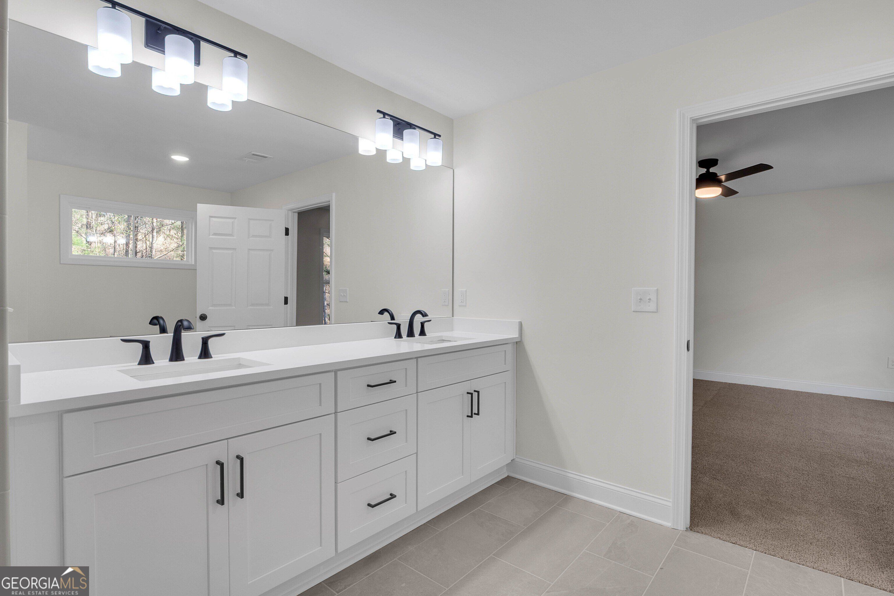 1111 Falkirk Lane. Stone Mountain, GA 30087