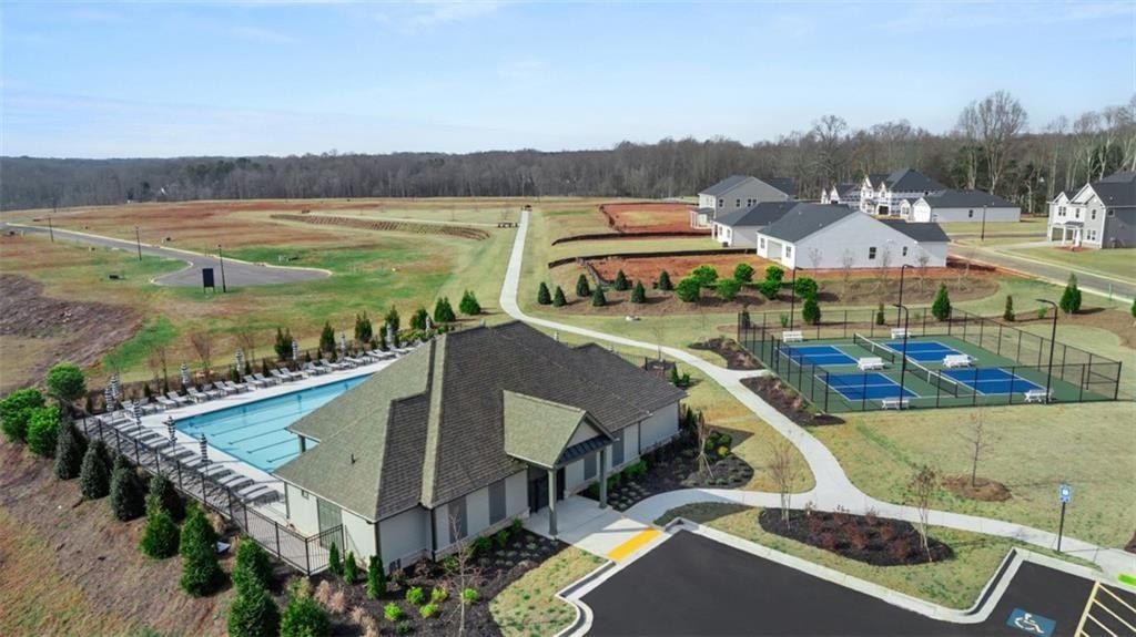 428 Bullock Pass. Jefferson, GA 30549