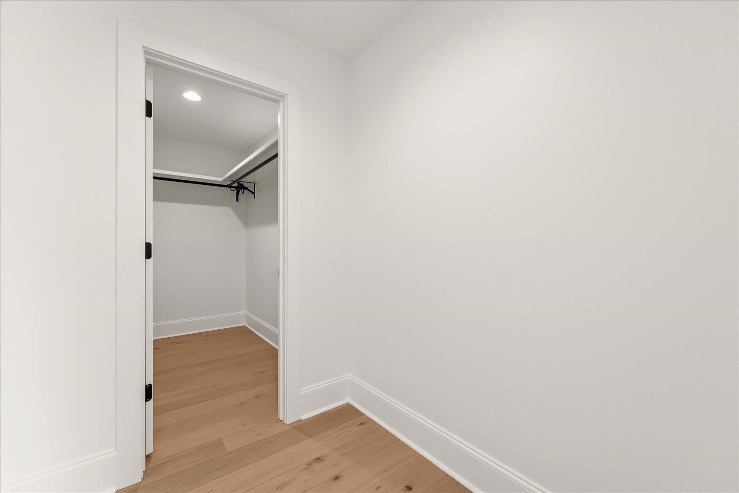 1270 Glen Eagle Drive. Greensboro, GA 30642