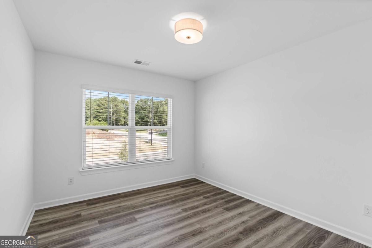 3281 Pepperpike Ct. Loganville, GA 30052