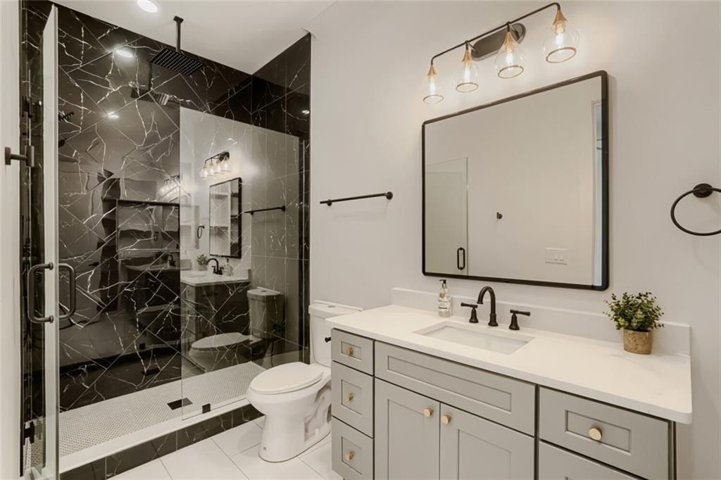 932 Cooper Road. Grayson, GA 30017